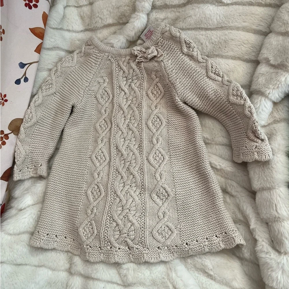 Cupcakes and Cashmere Baby Girl 12M Clean Preppy Neutral Resortcore Spring City